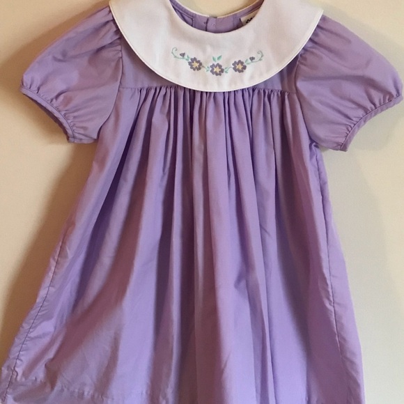 Vintage Other - Vintage Custom Round Collar Appliqué Dress